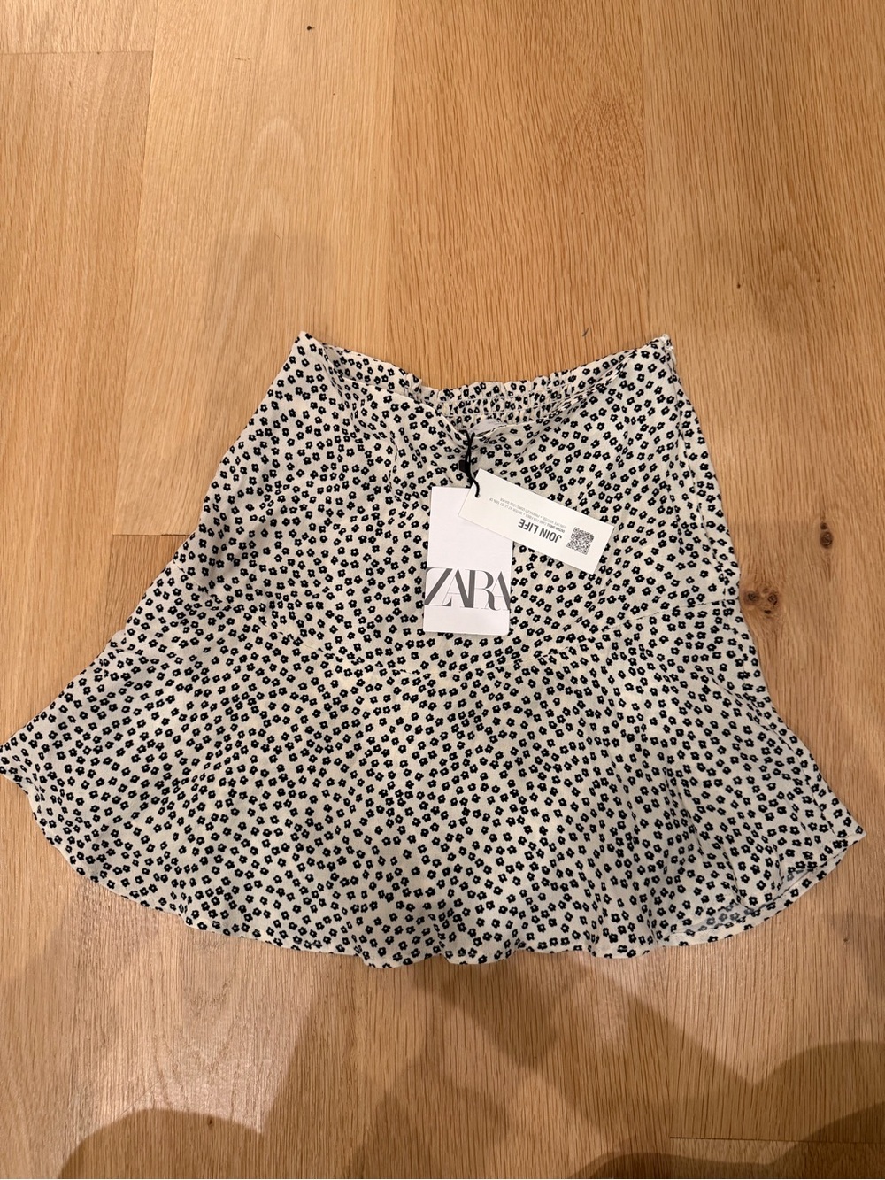 ZARA White Skater Skirt with Black Floral Print